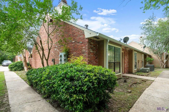 $1,400 | 1820 Carolyn Sue Drive, Unit L, Baton Rouge, LA 70815