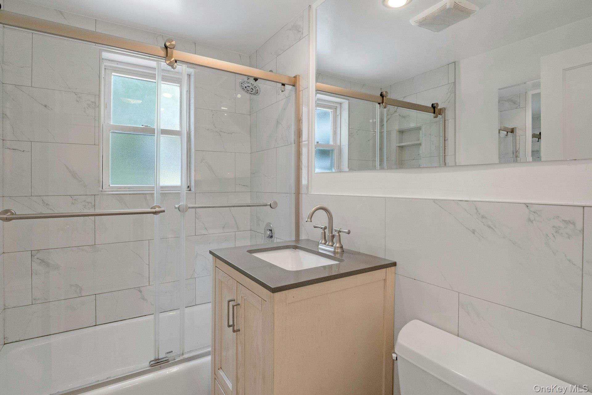 199 Taxter Road Irvington, NY 10533 - Photo 17 of 31