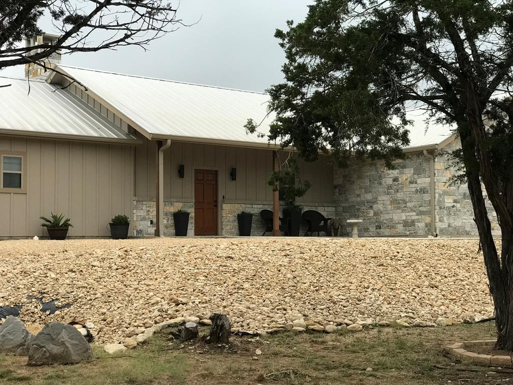 a house view with a outdoor space