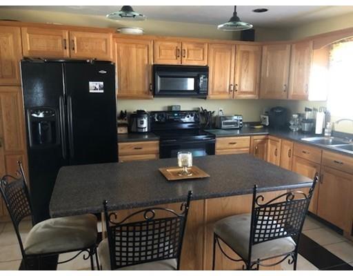 4 Foundry Circle Wareham, MA 02576 - Photo 2 of 7 Gallery Image 2