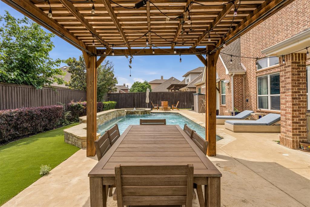 1005 High Hawk Trail Euless, TX 76039 - Photo 31 of 40