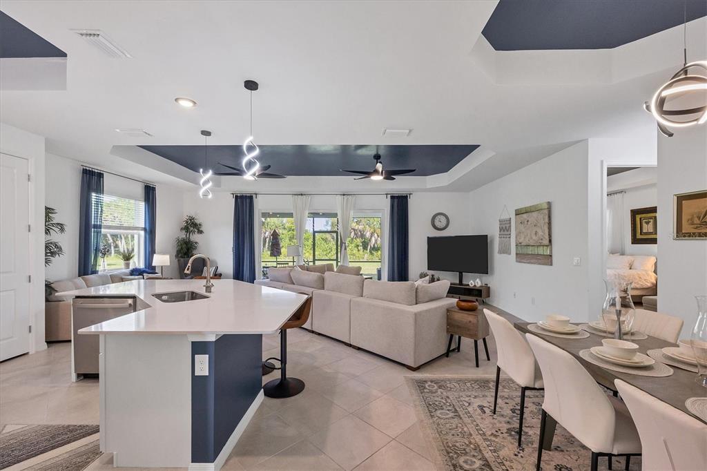 17455 Jadestone Court Venice, FL 34293 - Photo 4 of 58