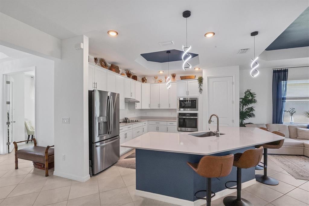 17455 Jadestone Court Venice, FL 34293 - Photo 8 of 58