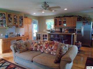 2250 Laberdee Road Adrian, MI 49221 - Photo 6 of 24 20412814-5.JPG