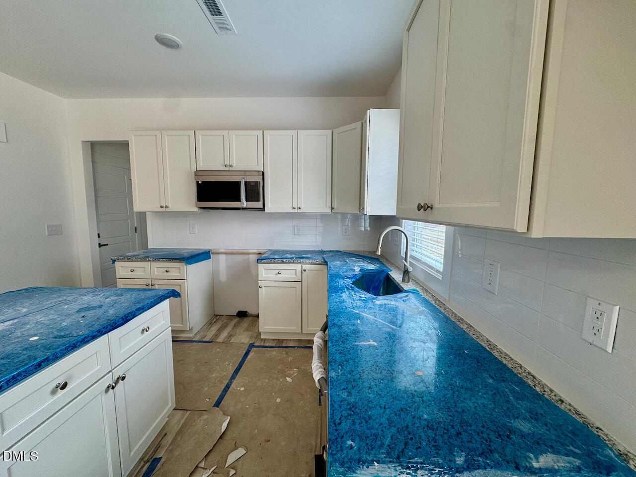 220 George Street Four Oaks, NC 27524 - Photo 6 of 48 Kitchen