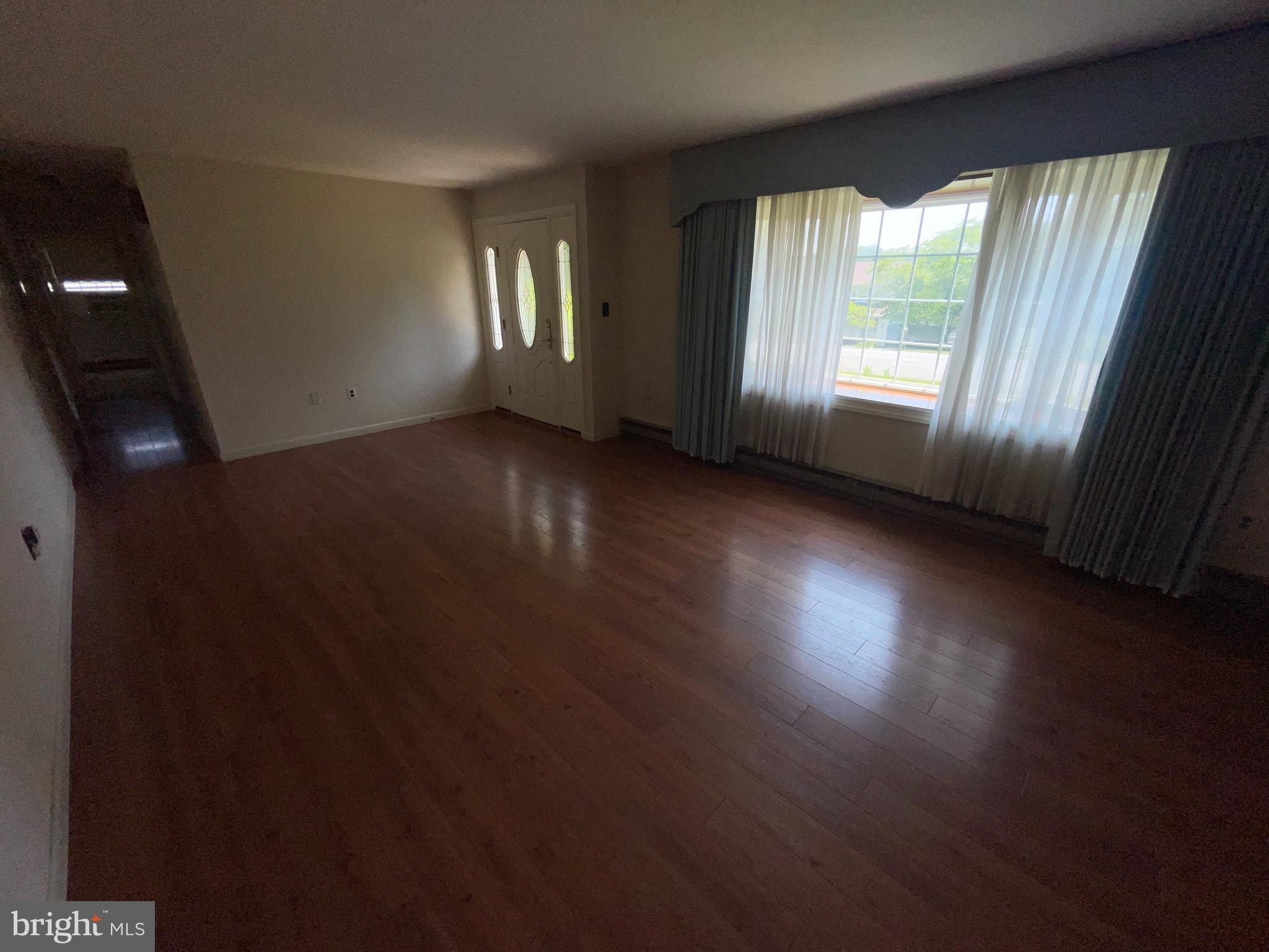 120 Locust Knoll Road Downingtown, PA 19335 - Photo 5 of 19 Gallery Image 5