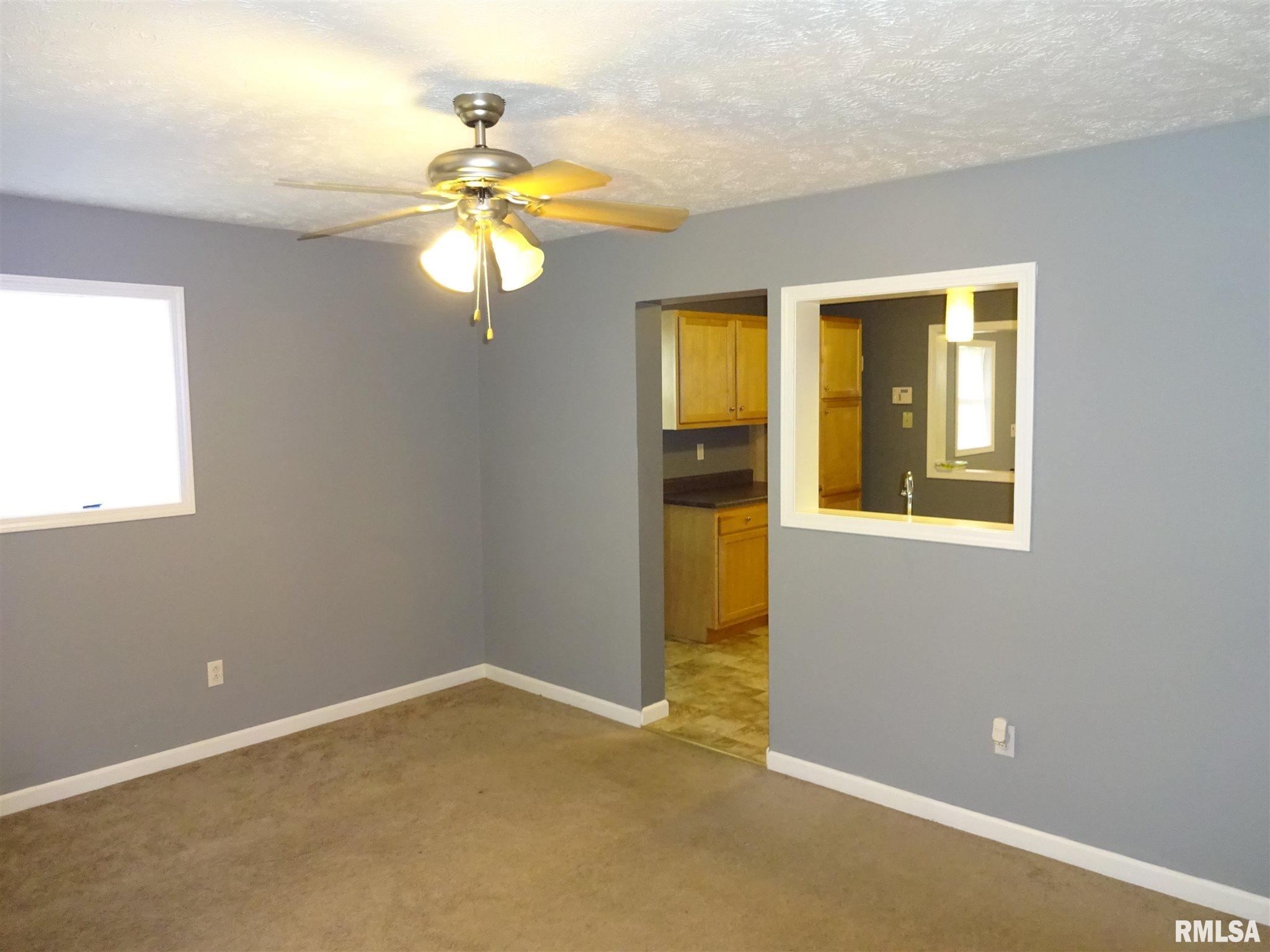 825 North Ohio Street Springfield, IL 62702 - Photo 2 of 24
