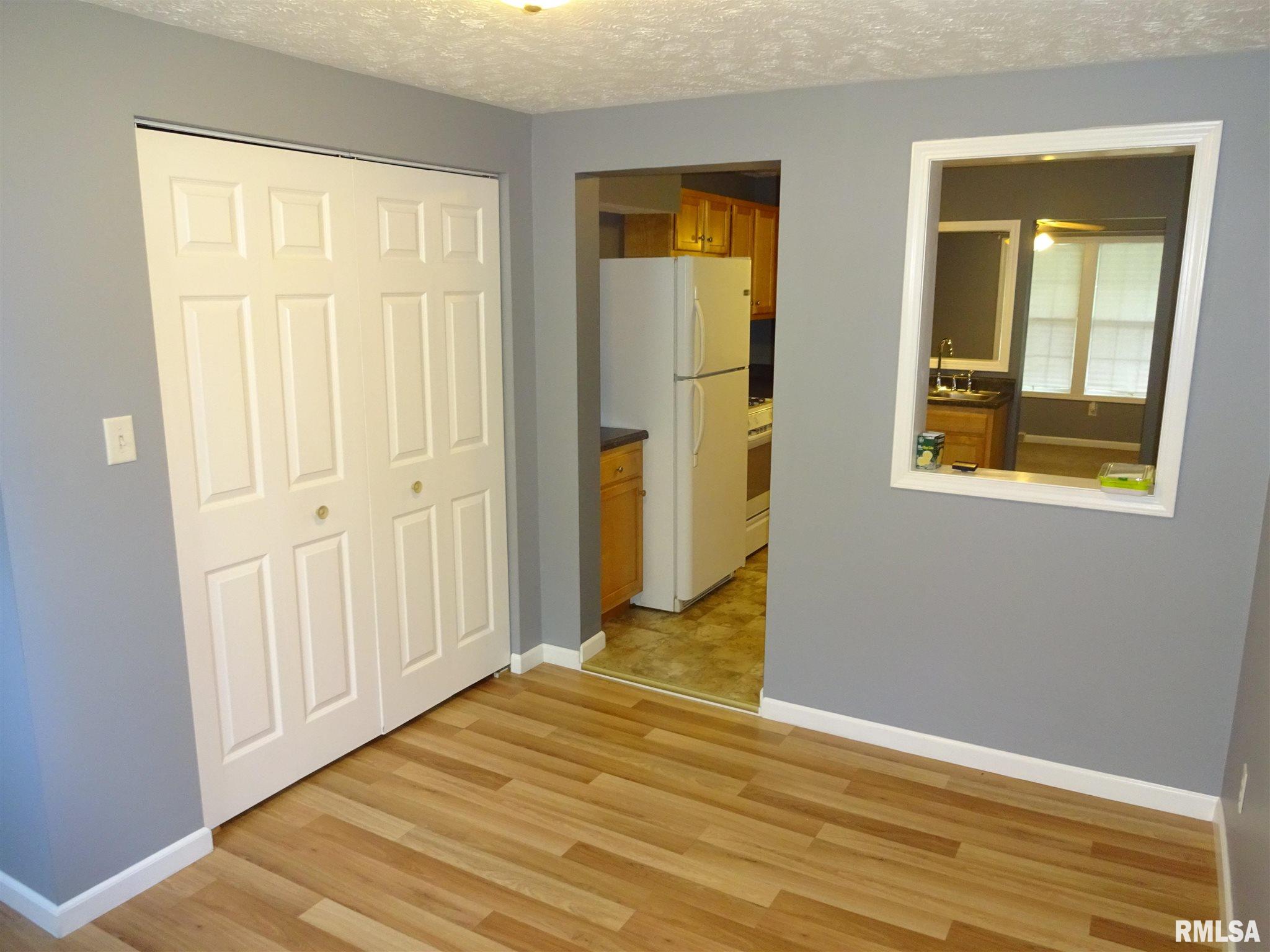 825 North Ohio Street Springfield, IL 62702 - Photo 8 of 24