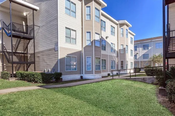 $989 | 10965 South Gessner Drive, Unit 421, Houston, TX 77071