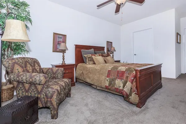 $989 | 10965 South Gessner Drive, Unit 421, Houston, TX 77071