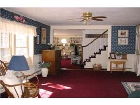 9 Stevenson Road Kittery, ME 03904 - Photo 4 of 9