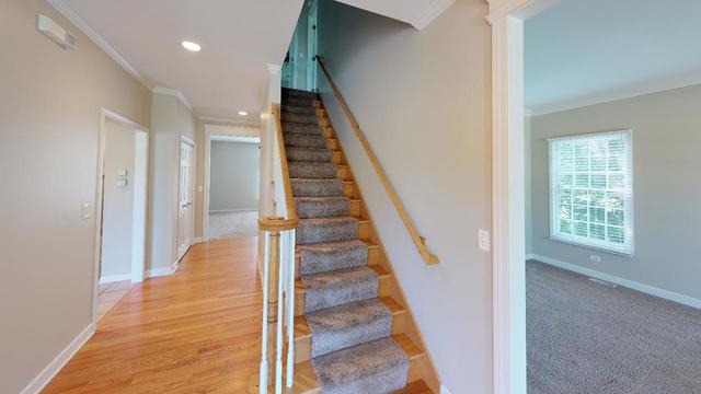 431 St Charles Road Glen Ellyn, IL 60137 - Photo 3 of 29