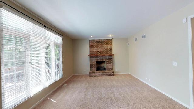 431 St Charles Road Glen Ellyn, IL 60137 - Photo 10 of 29