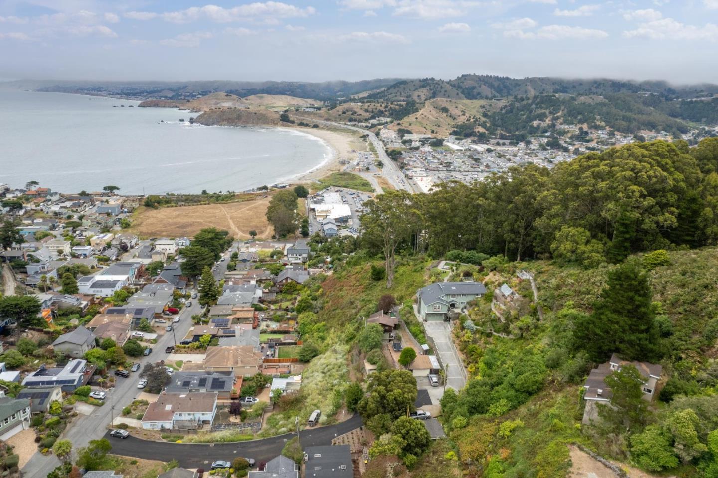 417 Athenian Way Pacifica, CA 94044 - Photo 8 of 20