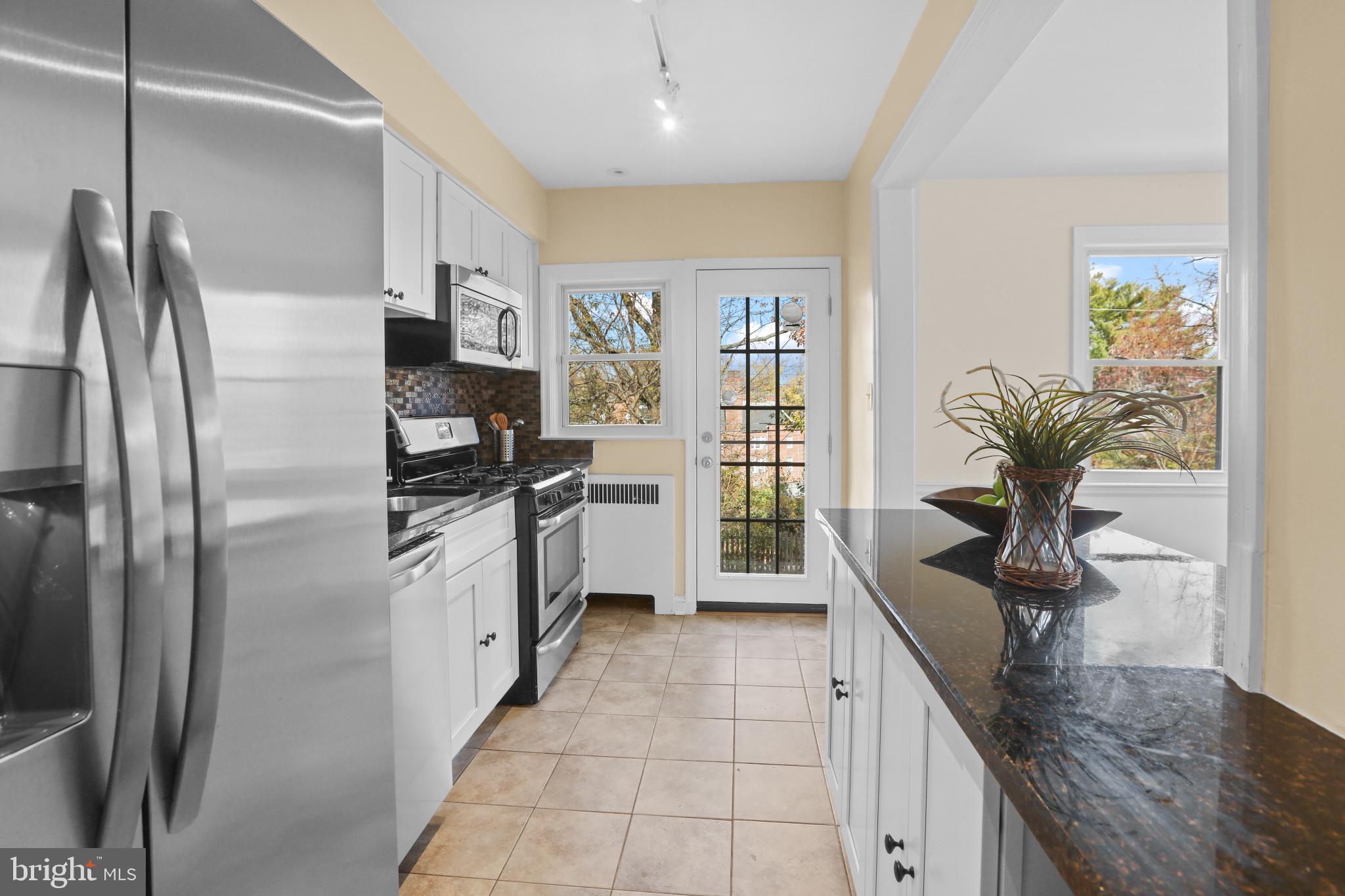 1324 Northview Road Baltimore, MD 21218 - Photo 14 of 36 Kitchen