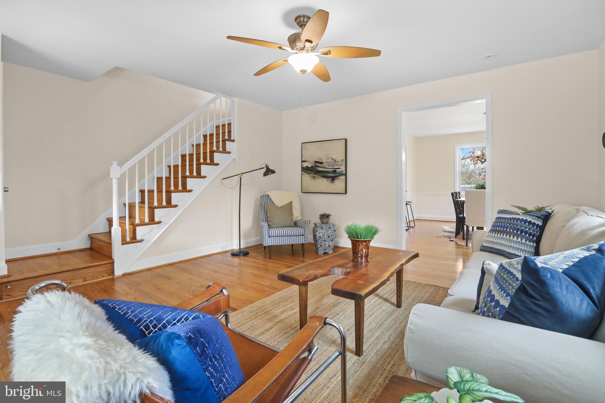 1324 Northview Road Baltimore, MD 21218 - Photo 3 of 36 Living Room