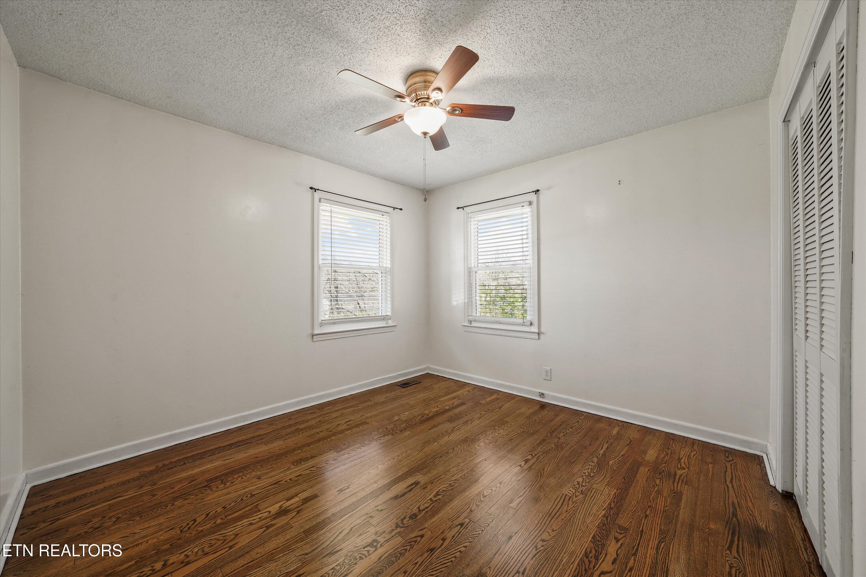5614 Wassman Road Knoxville, TN 37912 - Photo 18 of 47 19-5614 Wassman Rd 03