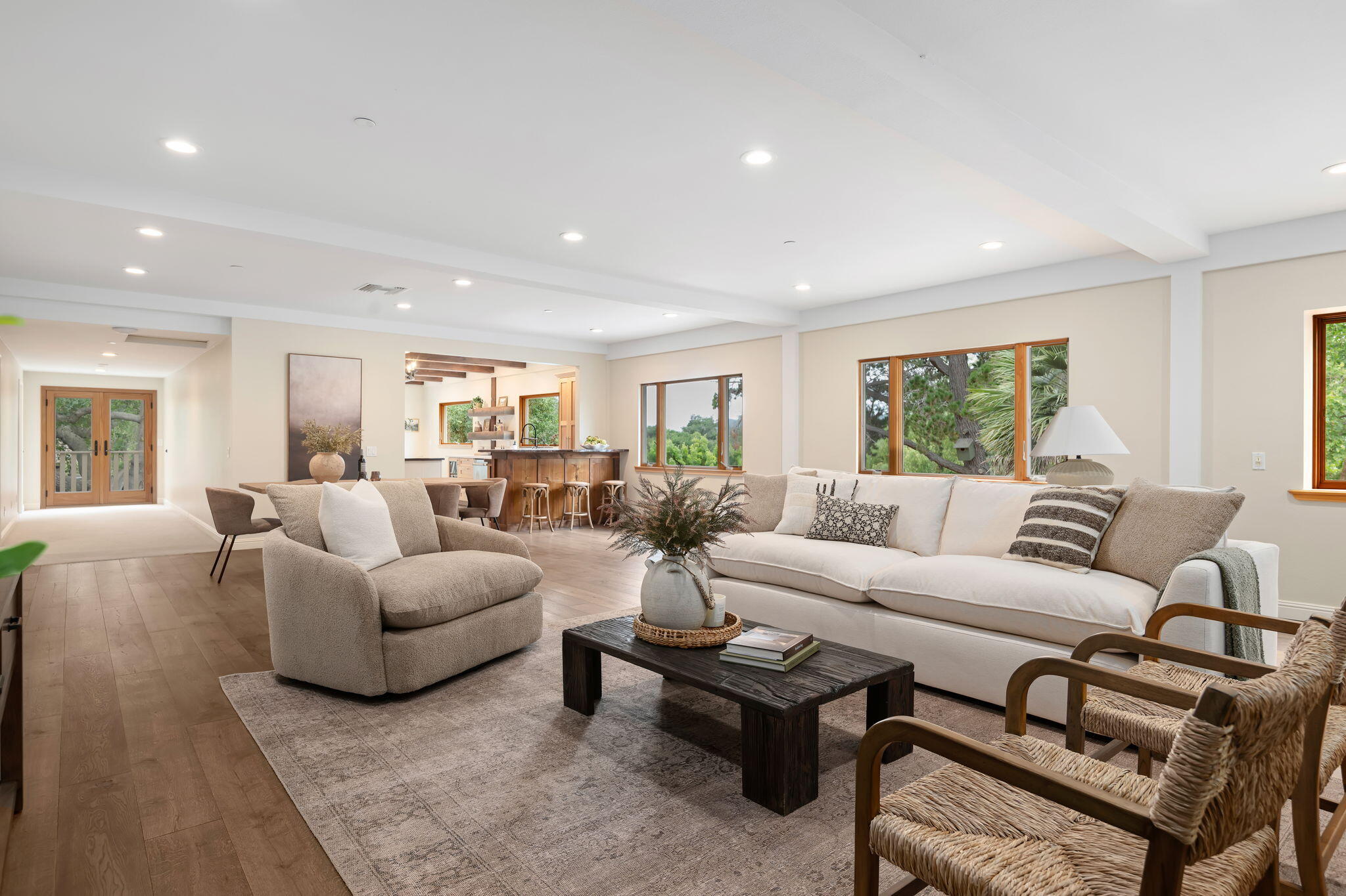 21-Living Room