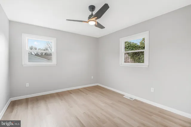 $519,900 | 13814 Greenwood Drive, Woodbridge, VA 22193