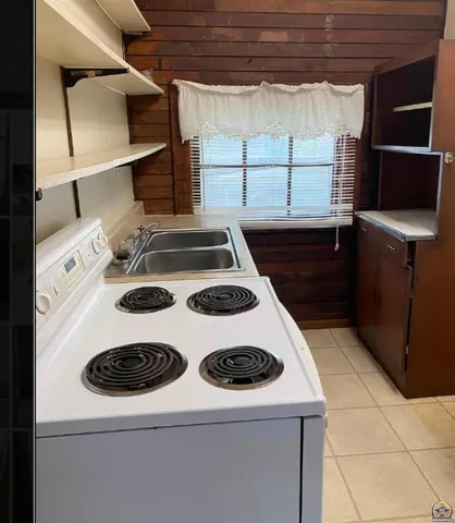 $179,950 | 22-26 South Commercial Street, Emporia, KS 66801