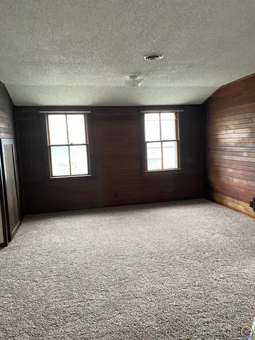 $179,950 | 22-26 South Commercial Street, Emporia, KS 66801