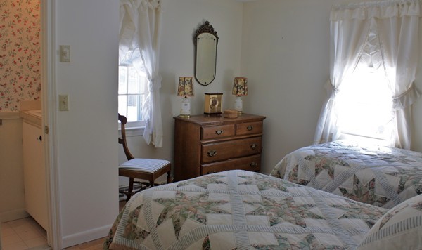 49 Winding Brook Road Yarmouth, MA 02664 - Photo 8 of 14 Gallery Image 8