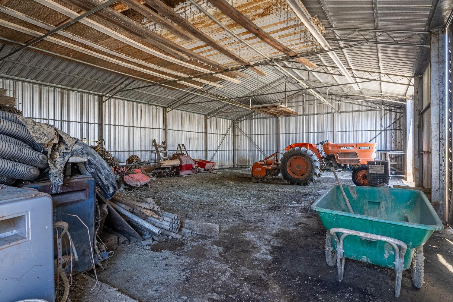2 Lewis Watsonville, CA 95076 - Photo 68 of 92 a view of a garage with chairs