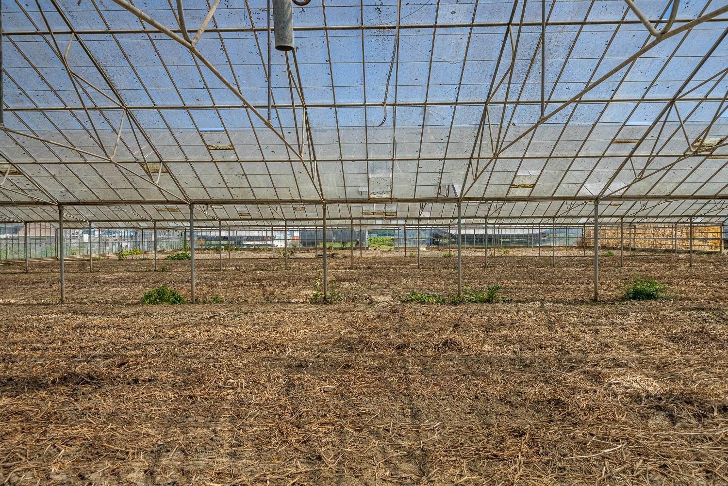 2 Lewis Watsonville, CA 95076 - Photo 76 of 92 a bathroom with a shower