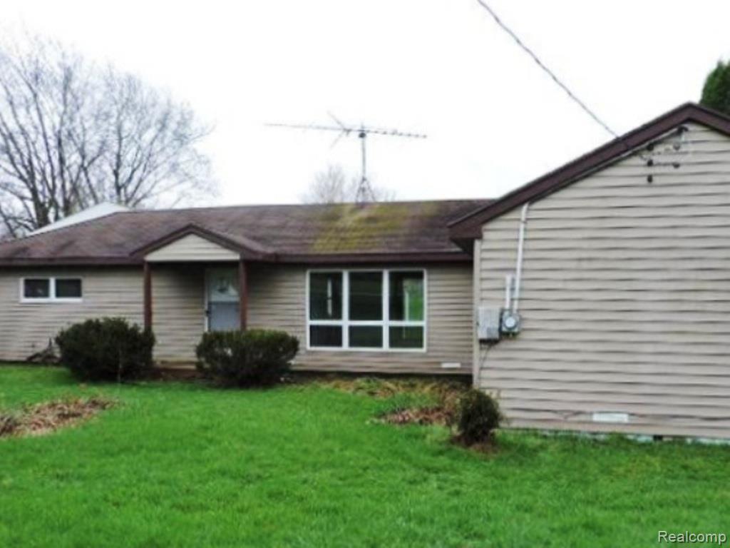 4601 West Columbia Road Mason, MI 48854 - Photo 1 of 10