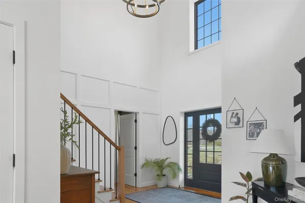 $849,900 | 29 Orchard View Drive, Marlboro, NY 12542