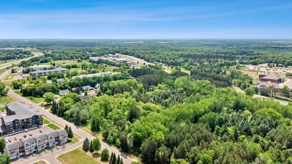 $500,000 | 1845 Old Main Street South, Cambridge, MN 55008