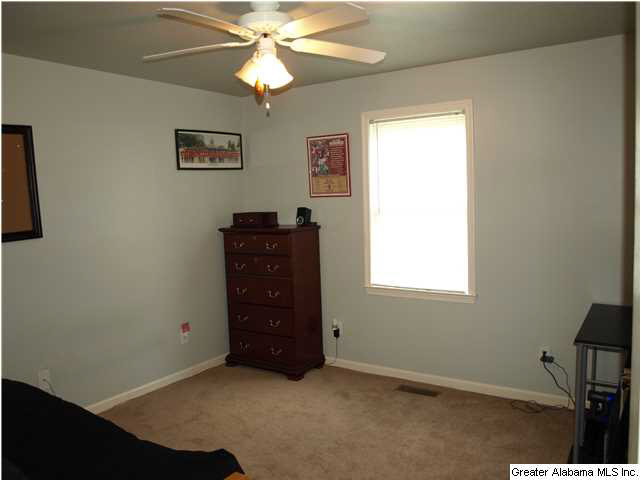 1824 Hillcrest Road Northeast Birmingham, AL 35215 - Photo 14 of 28