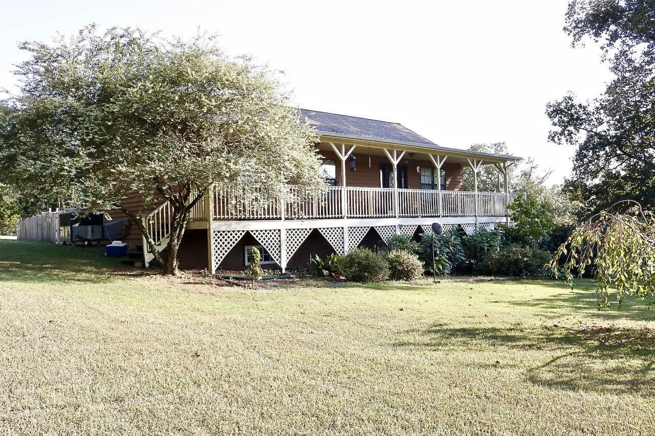 6502 Peterson Road Greenback, TN 37742 - Photo 3 of 26 Gallery Image 3