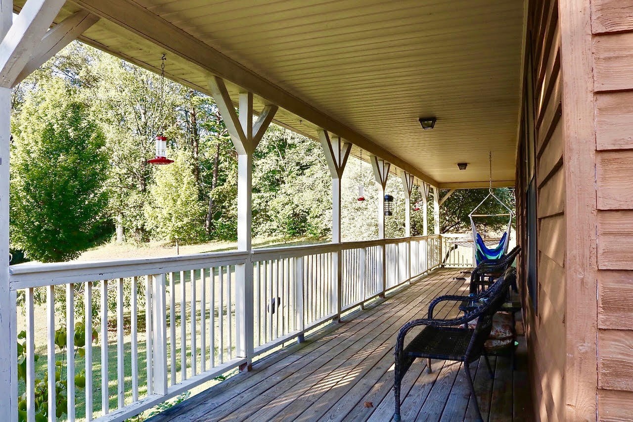 6502 Peterson Road Greenback, TN 37742 - Photo 5 of 26 Gallery Image 5
