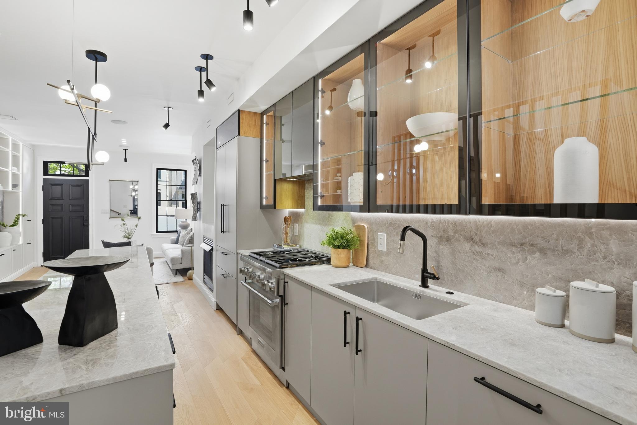 1238 28th Street Northwest Washington, DC 20007 - Photo 15 of 46