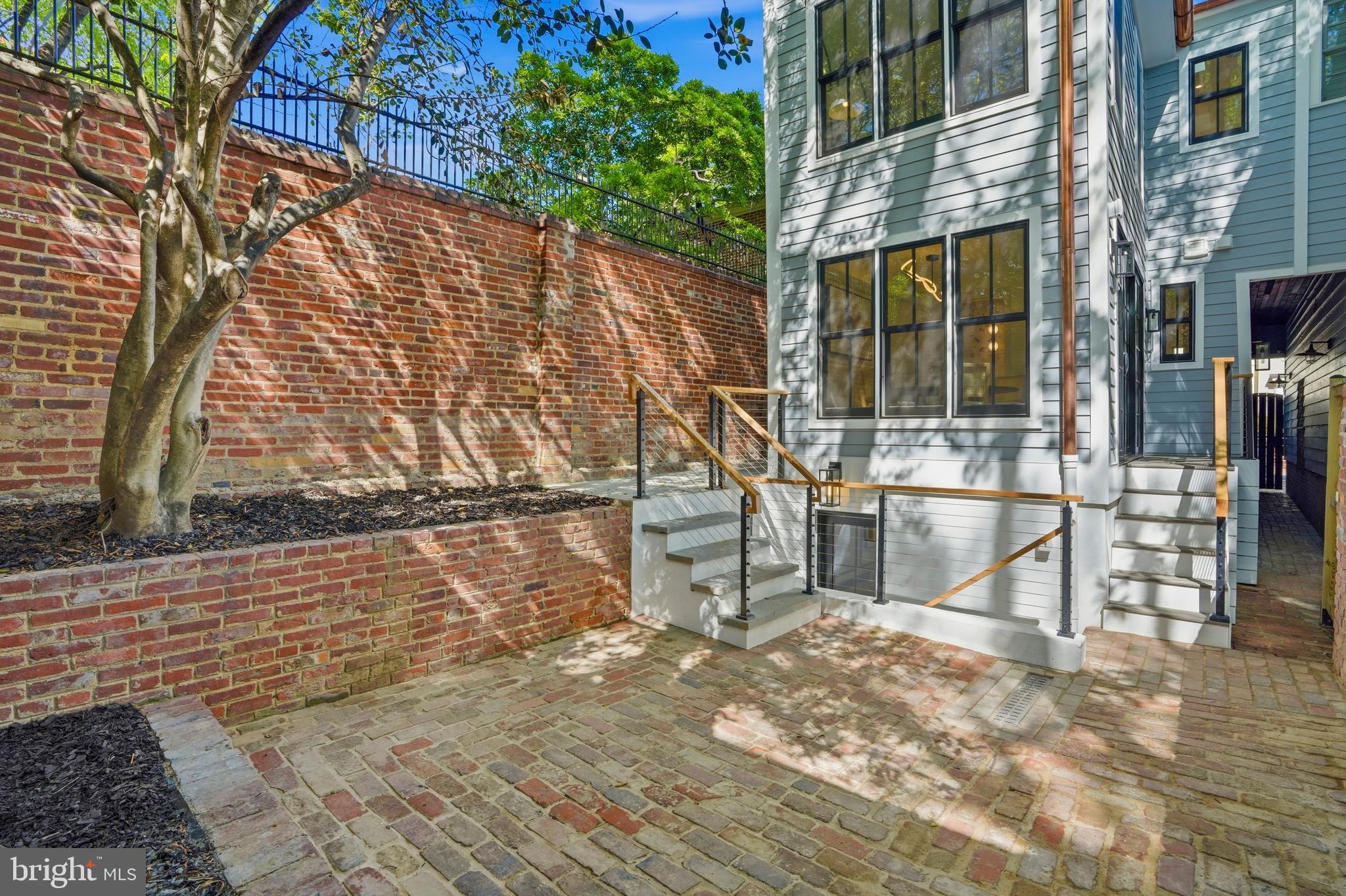 1238 28th Street Northwest Washington, DC 20007 - Photo 45 of 46