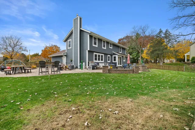 $585,000 | 981 Cedar Drive, Burlington, WI 53105