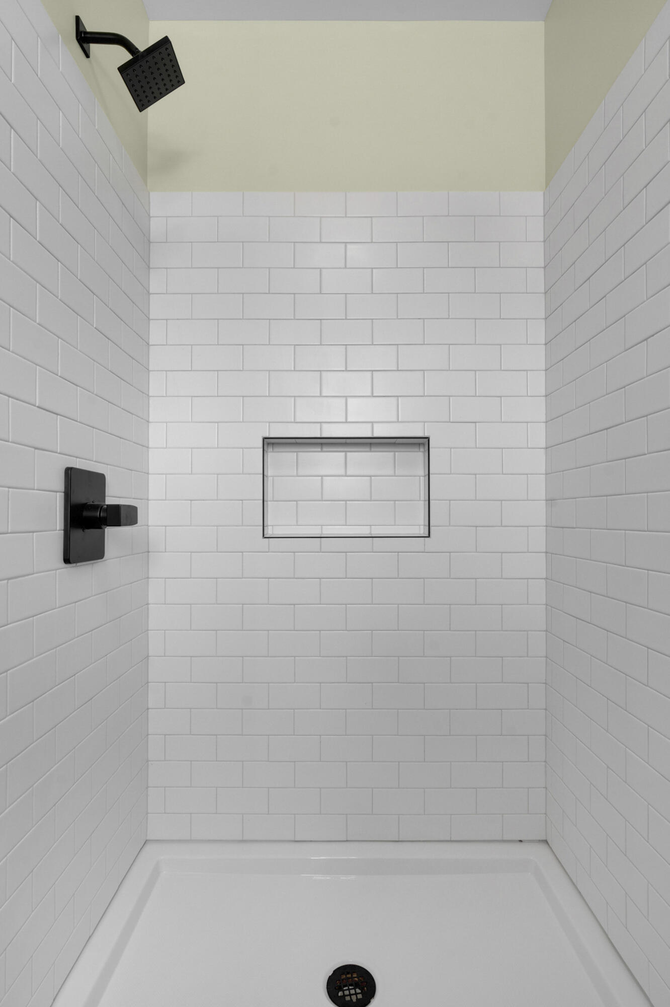 179 Weeks Road Gardiner, ME 04345 - Photo 36 of 81 35_179weeks-26