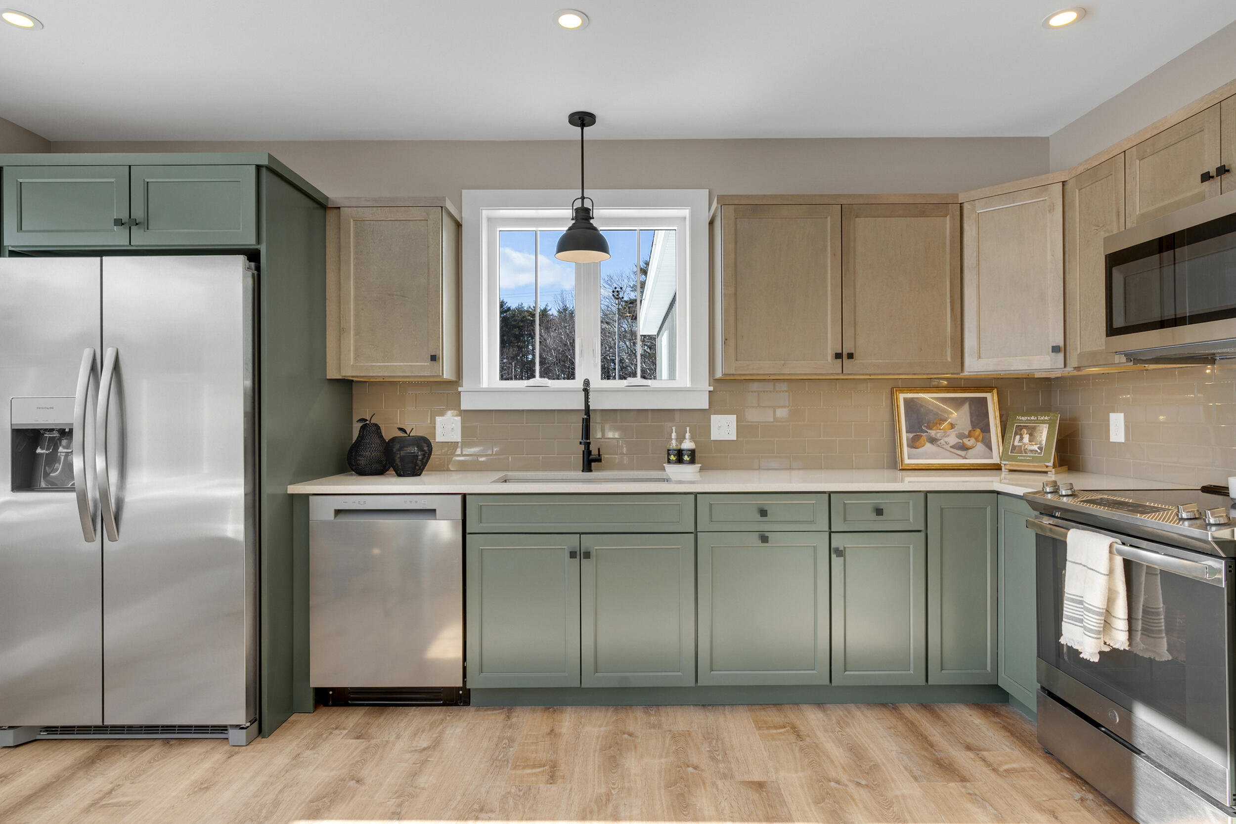 179 Weeks Road Gardiner, ME 04345 - Photo 5 of 81 13_179weeks-4