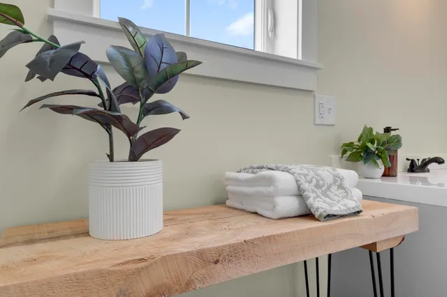 $489,900 | 179 Weeks Road, Gardiner, ME 04345