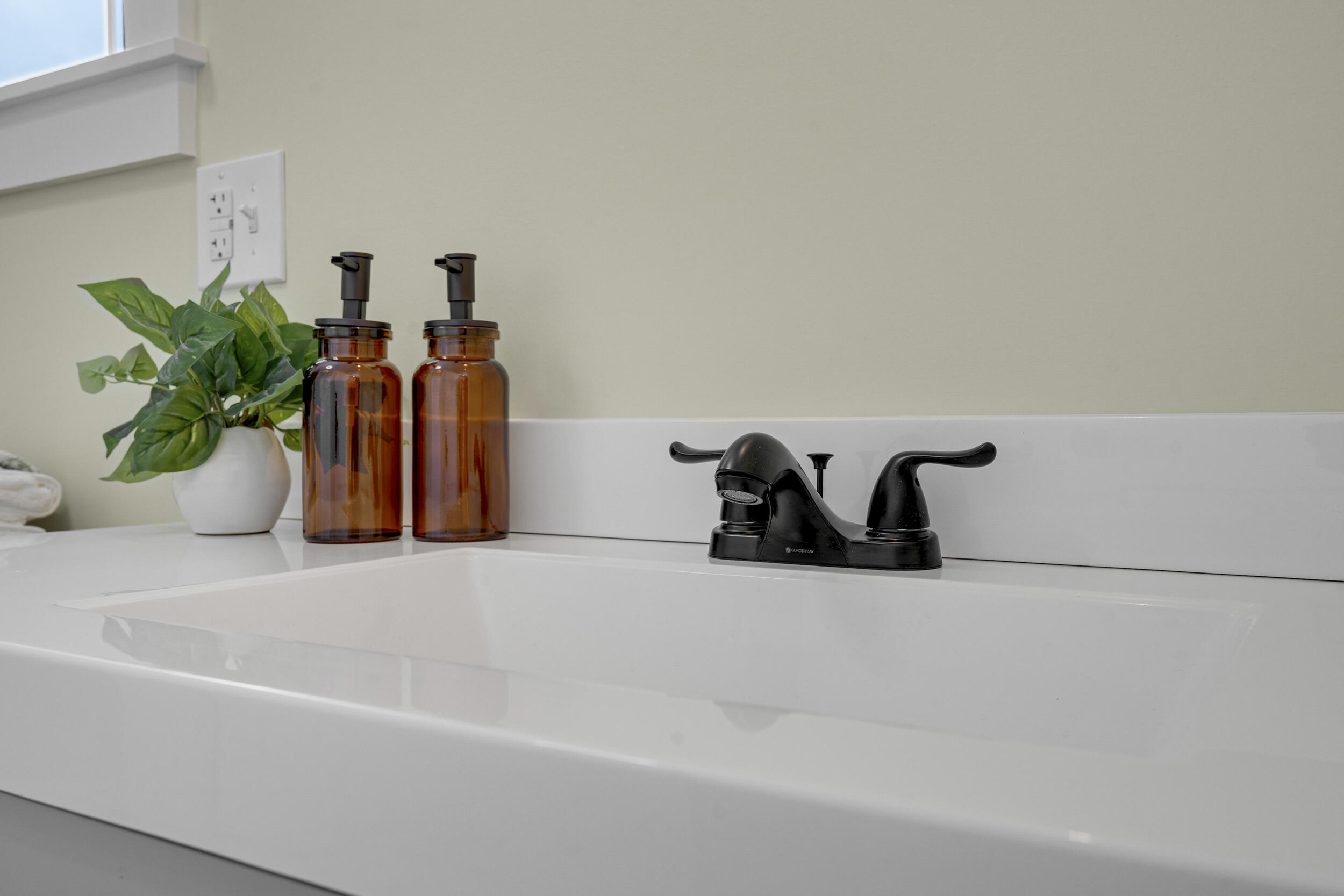 179 Weeks Road Gardiner, ME 04345 - Photo 68 of 96 57_179weeks-48