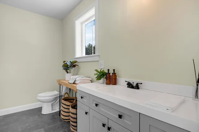 $489,900 | 179 Weeks Road, Gardiner, ME 04345