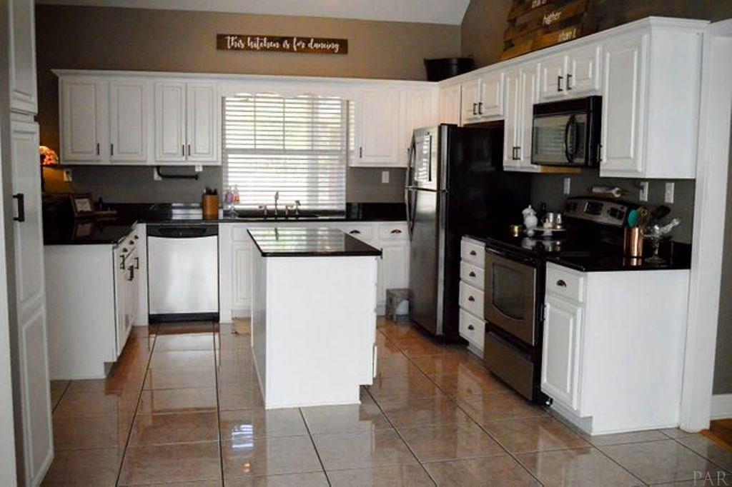 8415 Dixon Road Bay Minette, AL 36507 - Photo 8 of 36