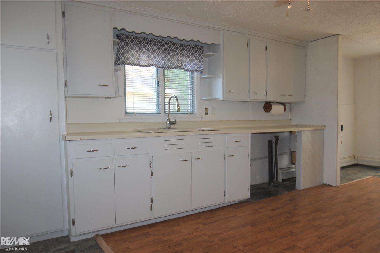 452 State Street Algonac, MI 48001 - Photo 5 of 17