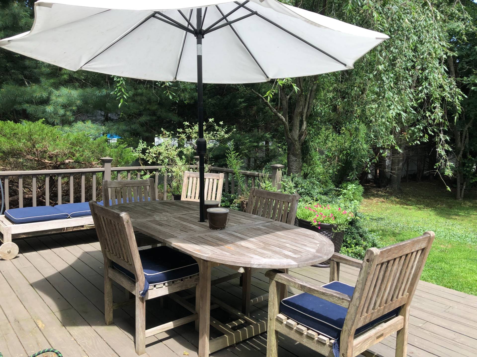 14 Sycamore Drive East Hampton, NY 11937 - Photo 7 of 9