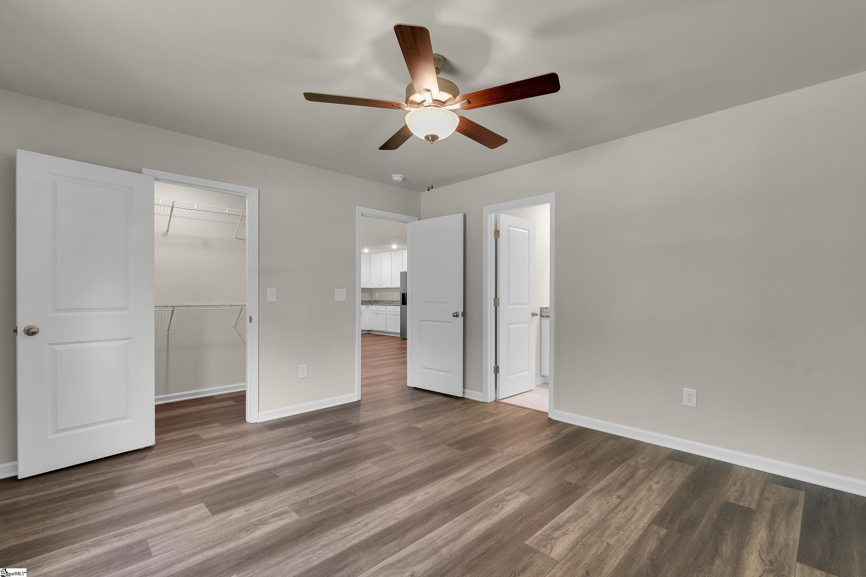 205 Lofty Ridge Road Greenville, SC 29609 - Photo 11 of 28 Gallery Image 11