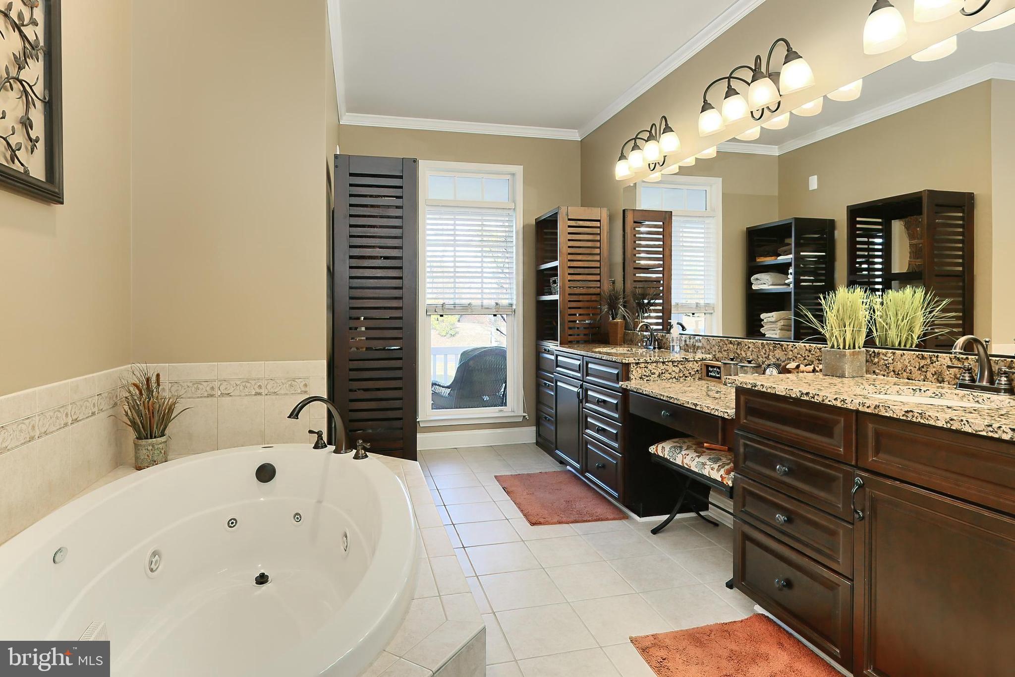 1619 Kirby Road McLean, VA 22101 - Photo 25 of 60 Main level primary bathroom