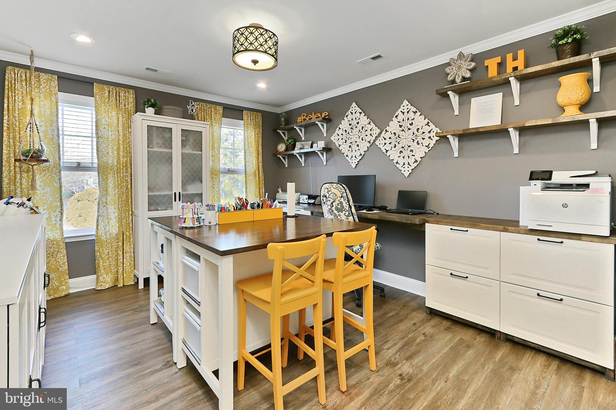 1619 Kirby Road McLean, VA 22101 - Photo 44 of 60 bedroom or workspace