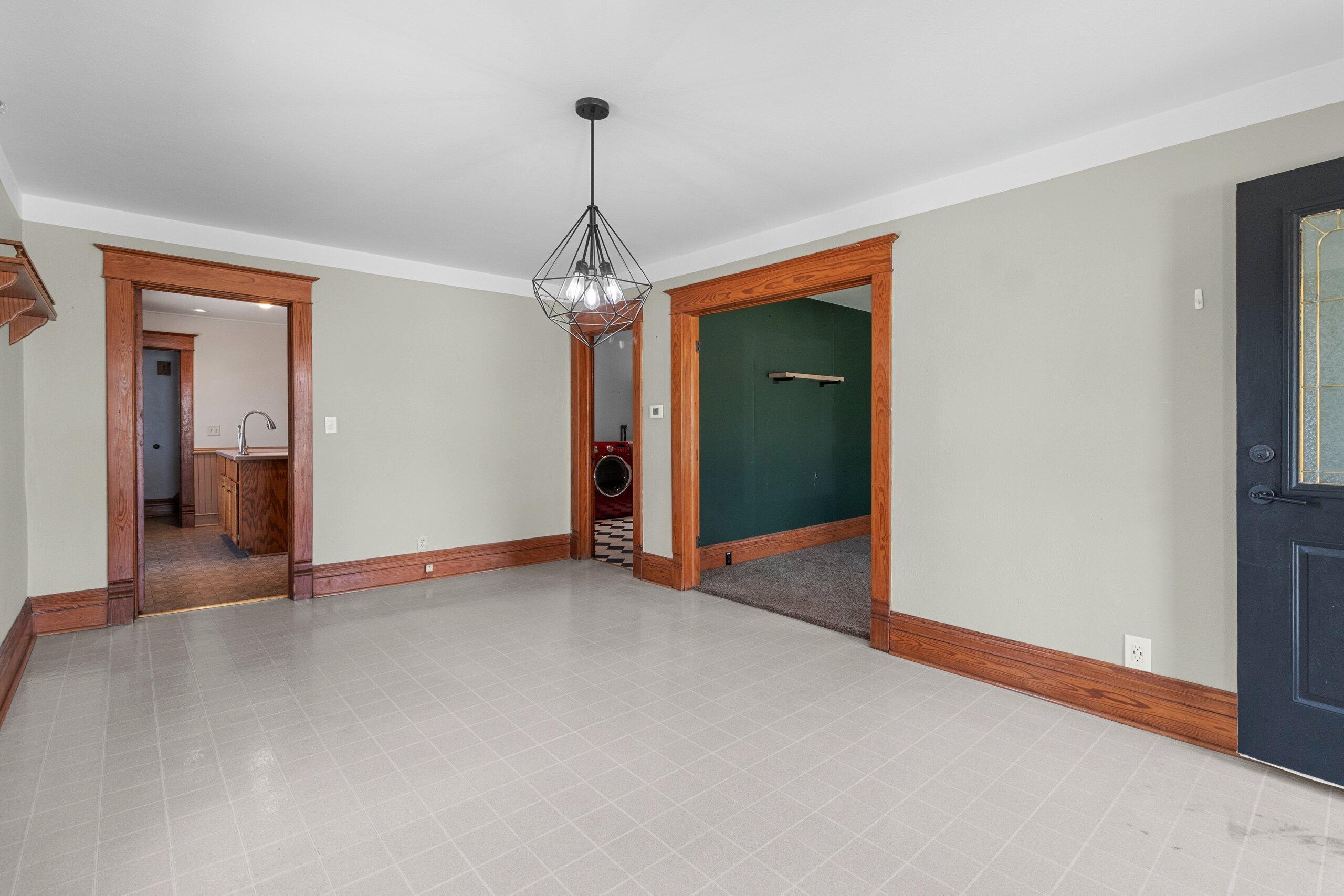 329 Mill Street Reedsville, WI 54230 - Photo 7 of 66 031-329MillStreet-Reedsville-WI-54230-SM