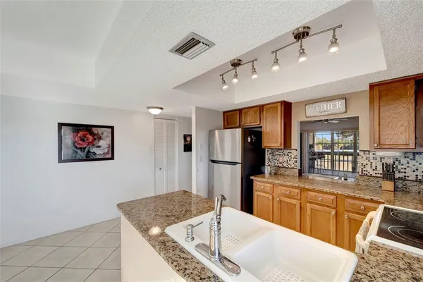 $2,200 | 6699 San Casa Drive, Unit L8, Englewood, FL 34224